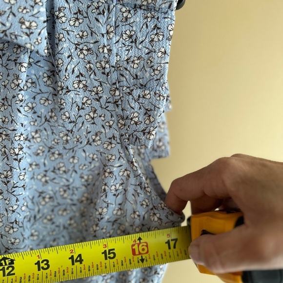 Monteau midi length dress - Picture 14 of 16